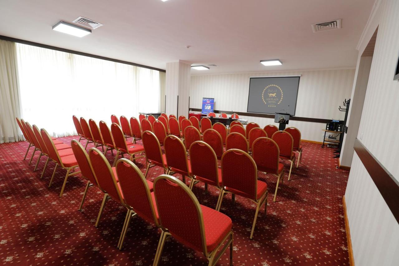 Ani Plaza Hotel Yerevan Exterior foto
