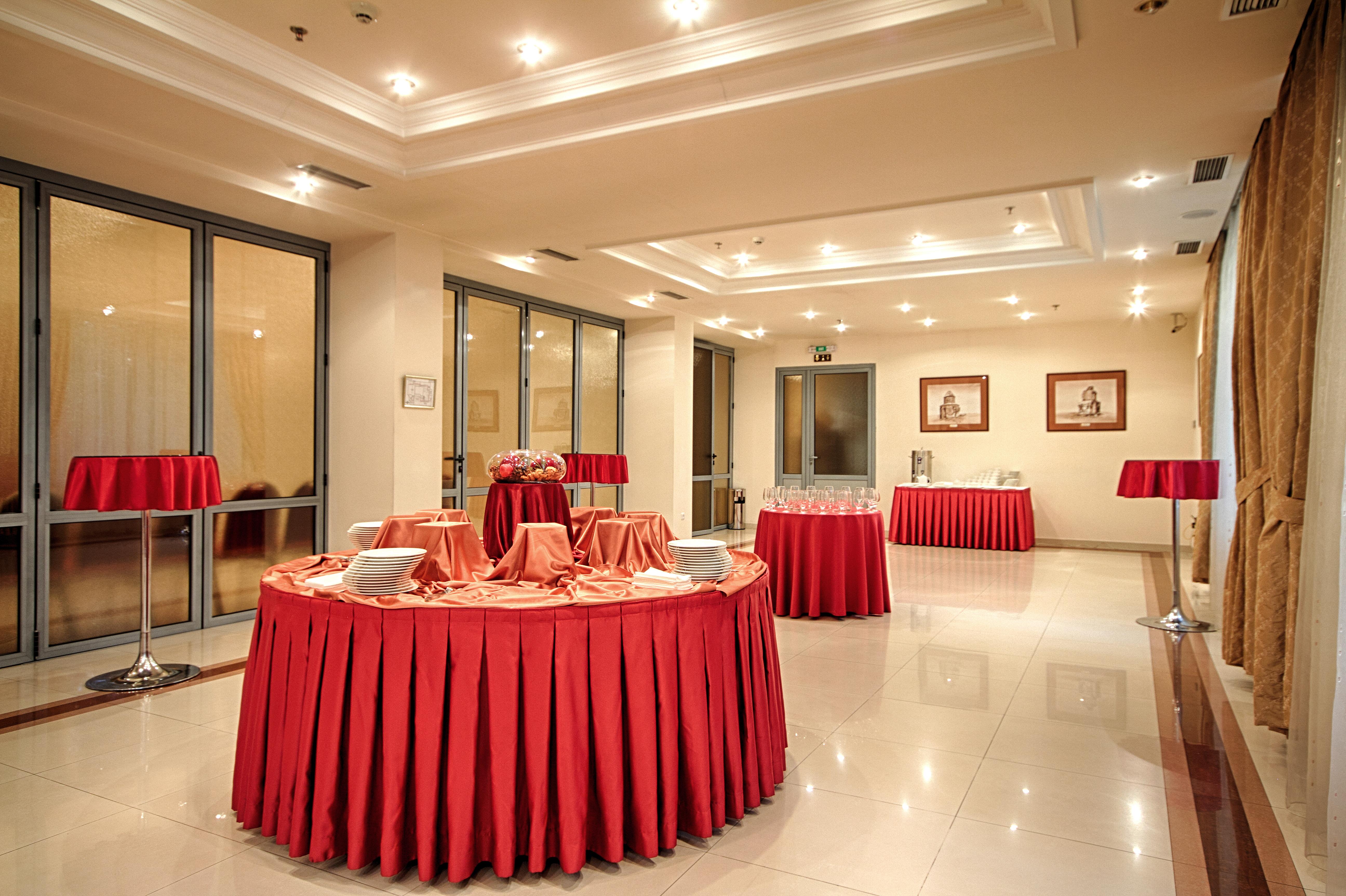 Ani Plaza Hotel Yerevan Exterior foto