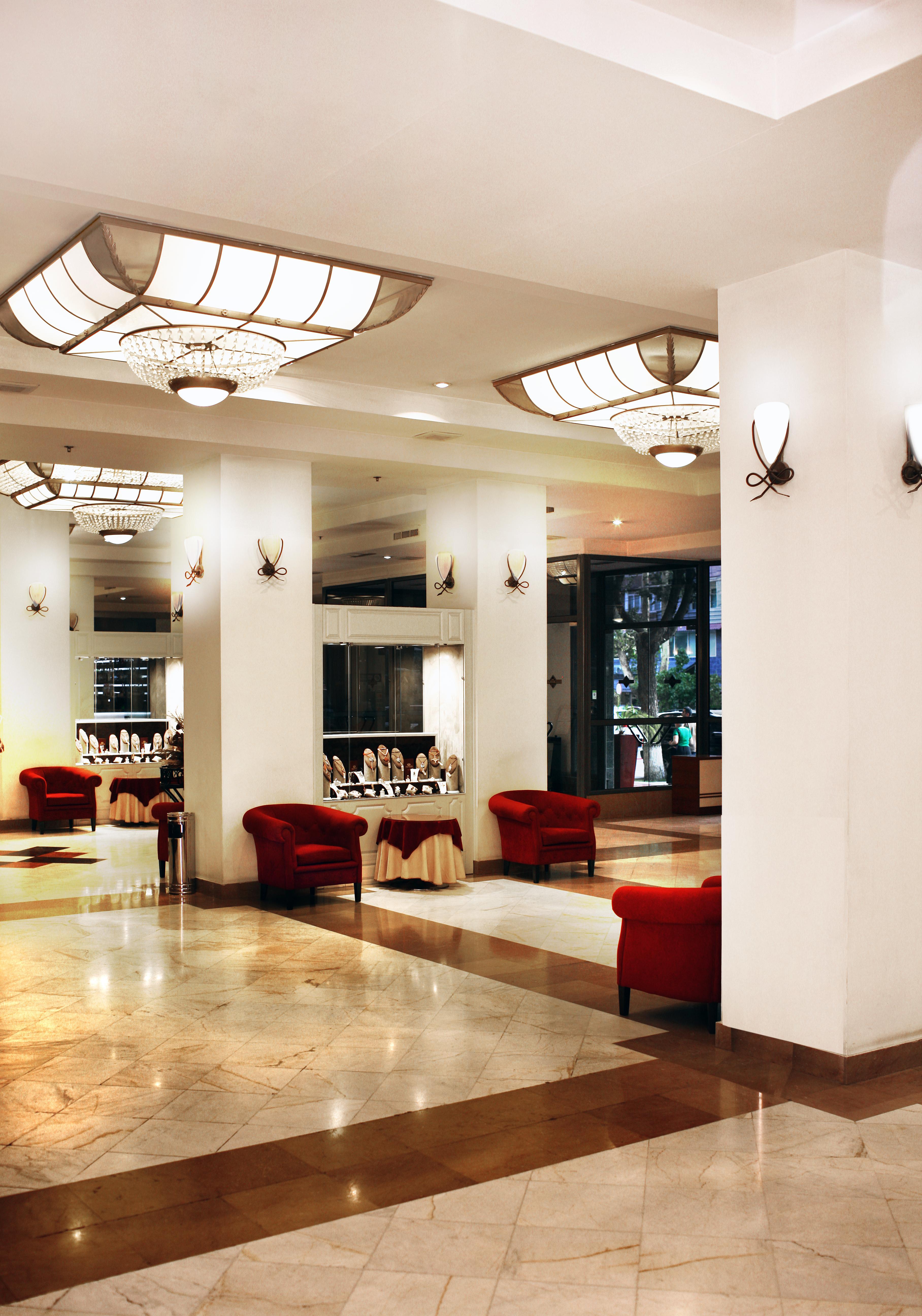 Ani Plaza Hotel Yerevan Exterior foto